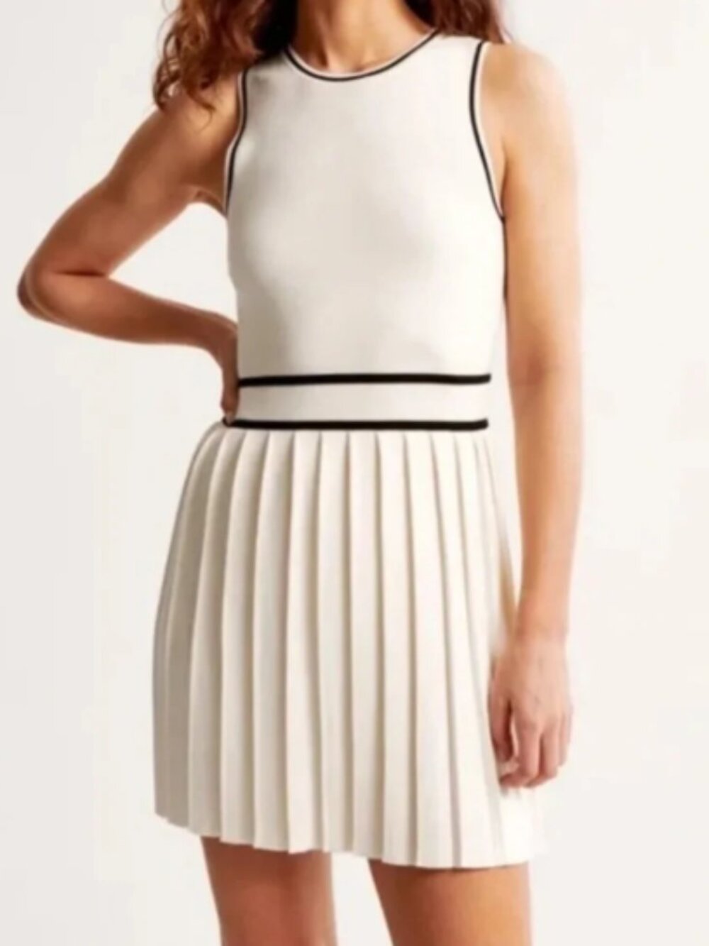 Abercrombie & Fitch women's pleated mini sweater dress NWOT